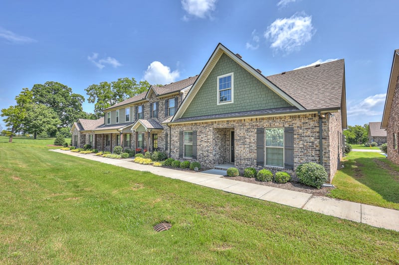 5610 Maples Retreat Dr, Murfreesboro, TN 37127