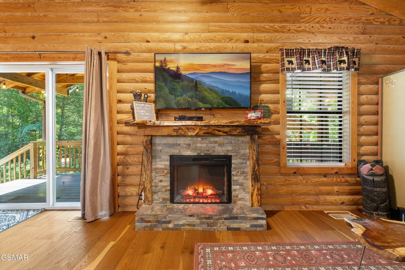 1284 Laurel Lick Rd #2, Sevierville, TN 37862