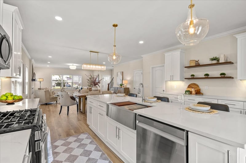 1751 16th Ave N, Nashville, TN 37208