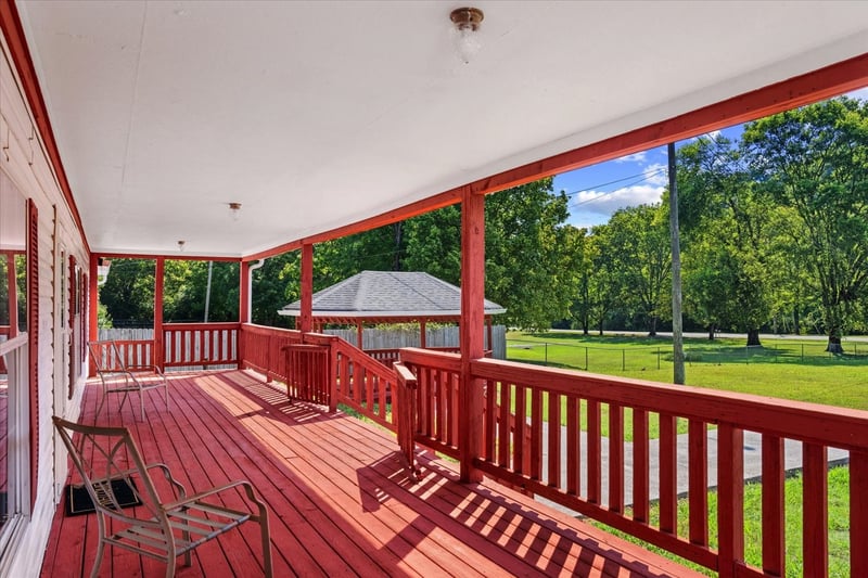 1404 Little Pond Creek Rd, Pegram, TN 37143