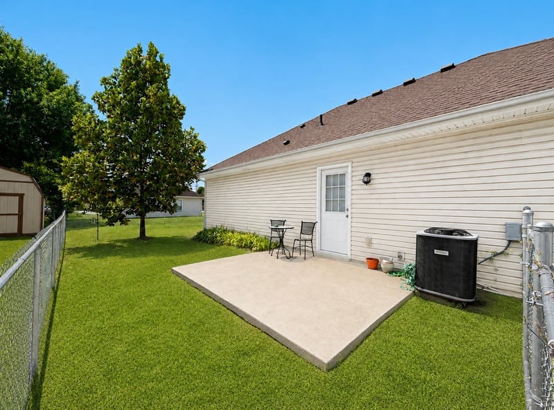 551 Albion Cir, Gallatin, TN 37066
