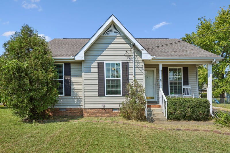 1316 Raden Dr, Lebanon, TN 37087