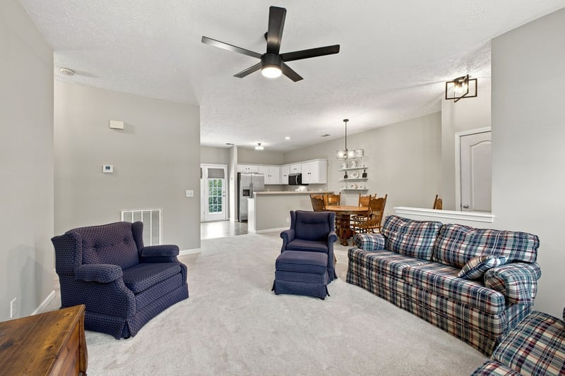 949 Seven Oaks Blvd, Smyrna, TN 37167