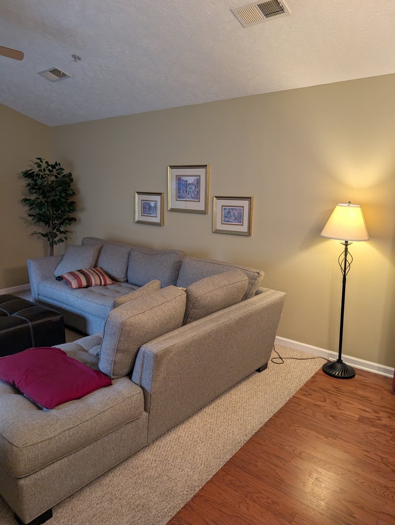 2360 Highway 31 W #202, White House, TN 37188