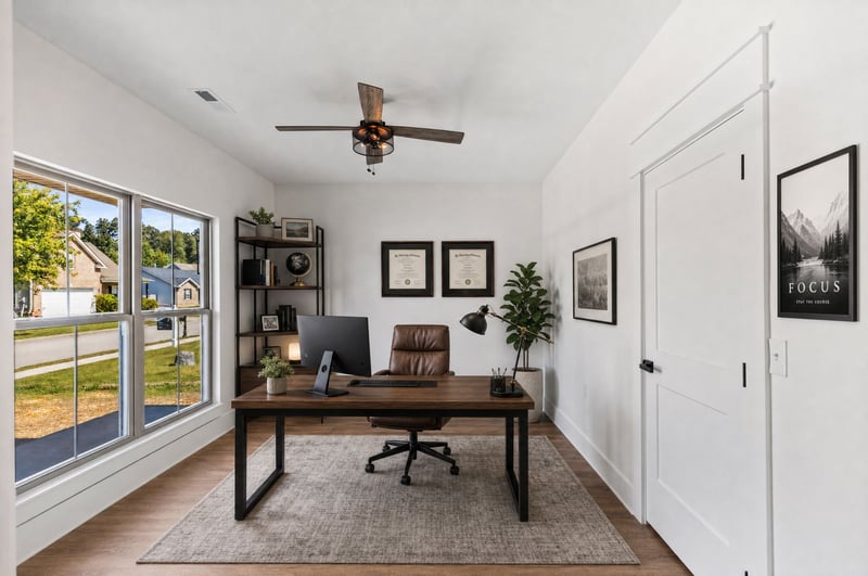 502 Hillside Ln, Lenoir City, TN 37771