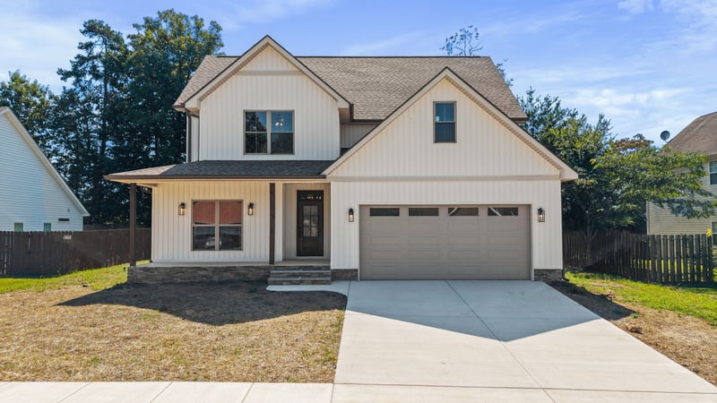 502 Hillside Ln, Lenoir City, TN 37771