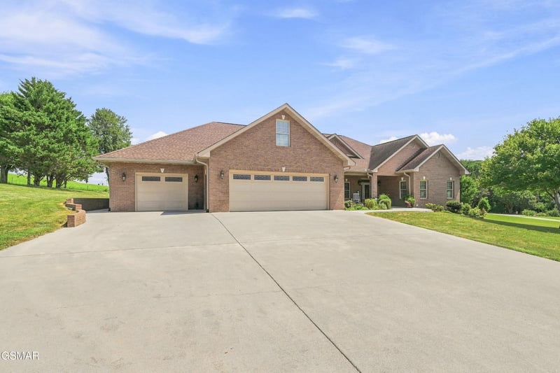 1264 Blake Lea, Sevierville, TN 37862