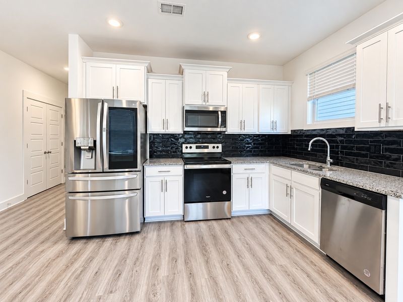 105 Floyd Jct, Lebanon, TN 37087