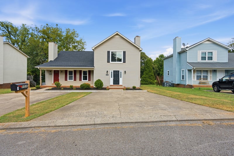 1035 Silver Point Dr, Murfreesboro, TN 37130