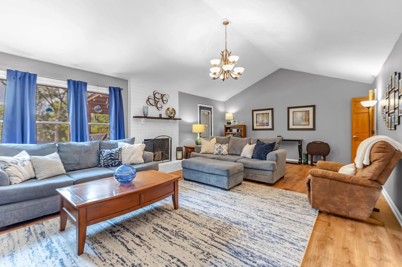 495 Page Dr, Mount Juliet, TN 37122