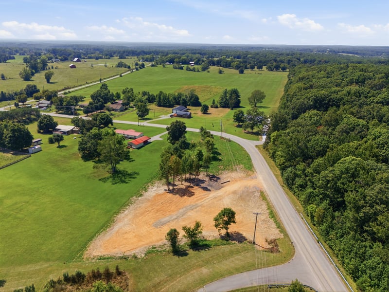 7468 Deer Ridge Rd, Primm Springs, TN 38476