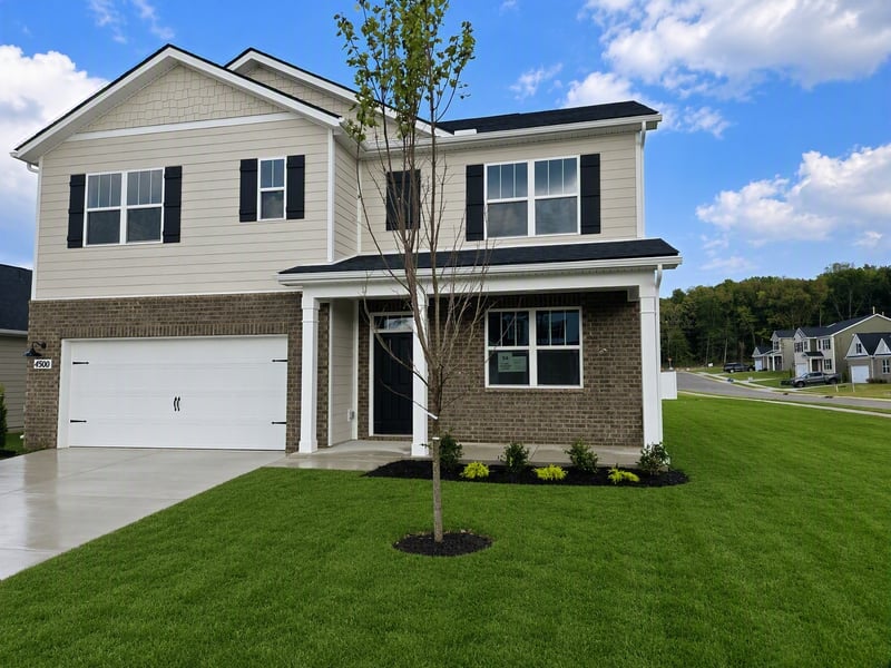 4300 Scarlet Ct, Columbia, TN 38401