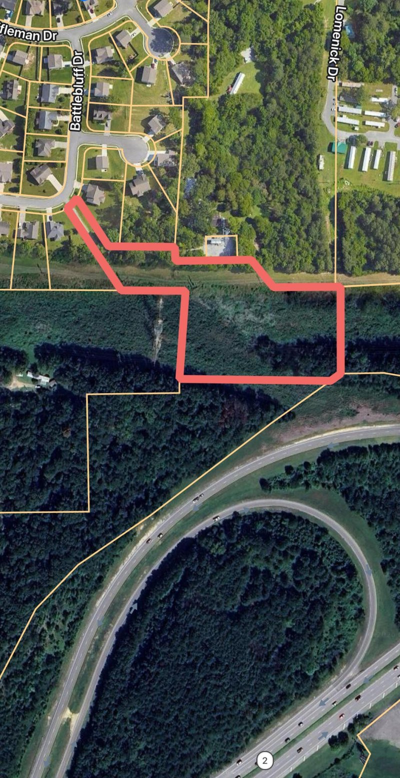 526 Schmidt Rd, Rossville, GA 30741