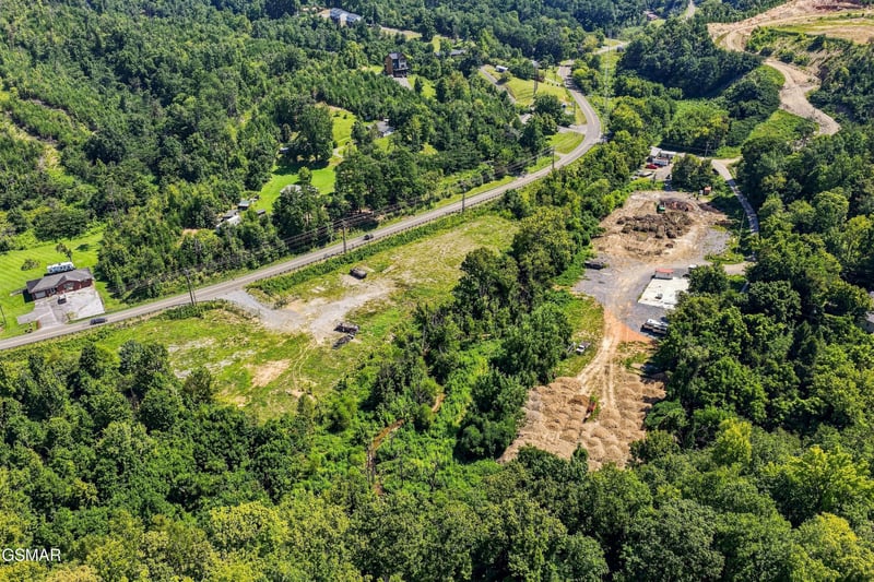 1549 Clabo Hollow Rd, Sevierville, TN 37876