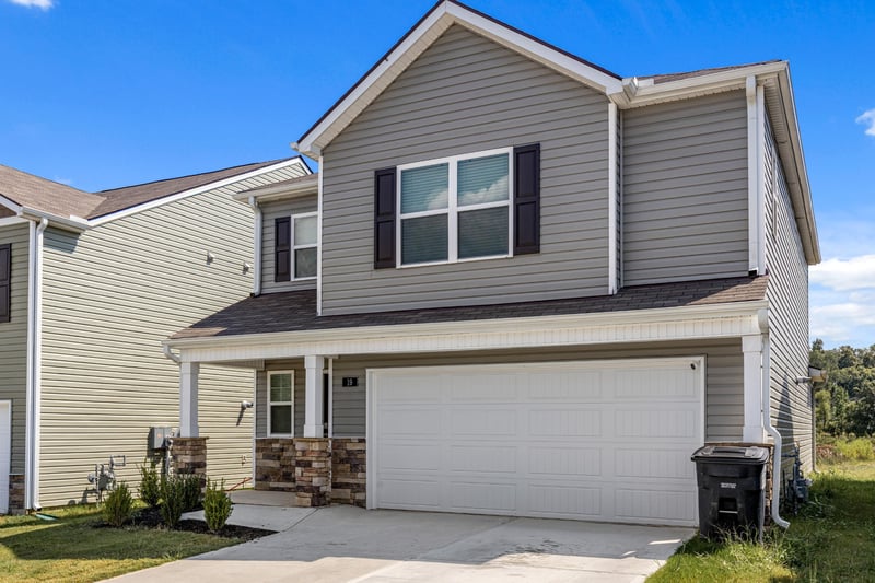 19 Quarter St, Rossville, GA 30741