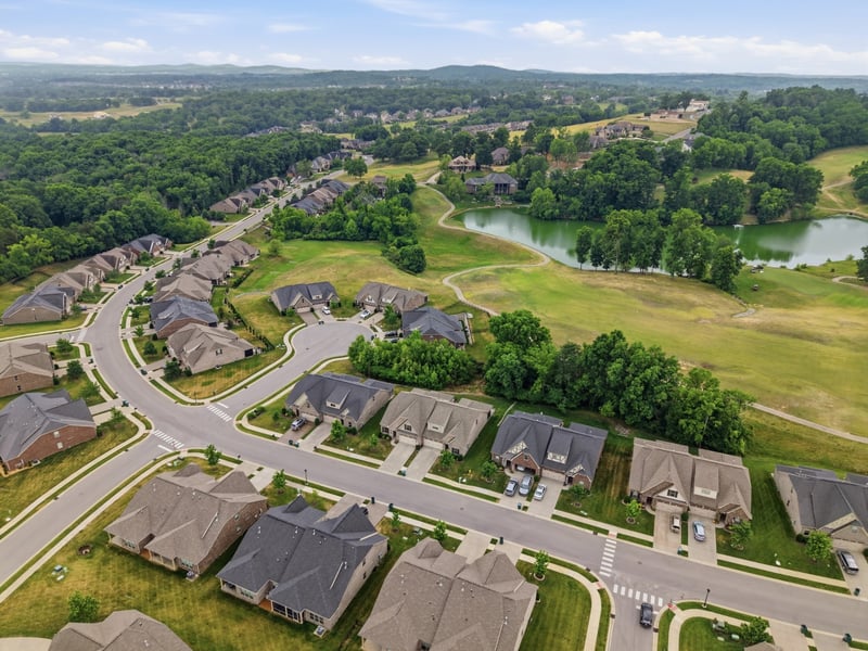 1043 Callaway Dr, Lebanon, TN 37087