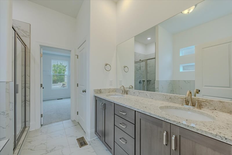 198 Fuji Apple Ln, Murfreesboro, TN 37128