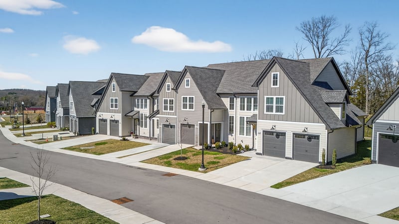 318 Panther Dr, Murfreesboro, TN 37127
