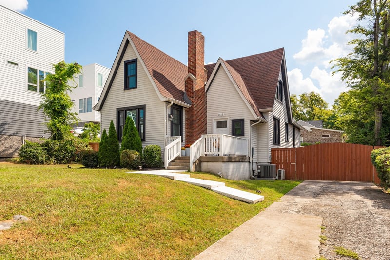 2112 24th Ave N, Nashville, TN 37208