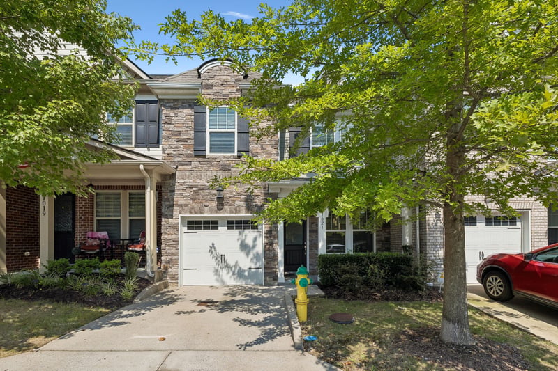 1021 Livingstone Ln, Mount Juliet, TN 37122