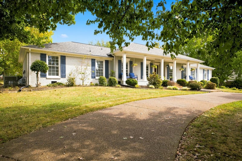 8210 Brentview Ct, Brentwood, TN 37027