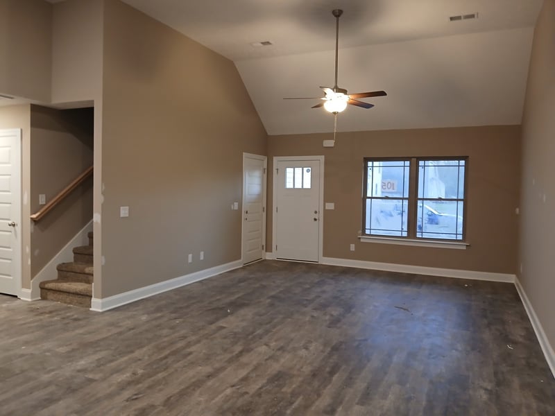 2859 Upstream Rd, Christiana, TN 37037
