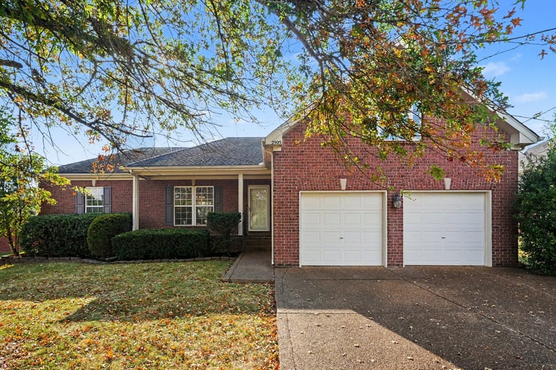 2905 Iona Dr, Smyrna, TN 37167