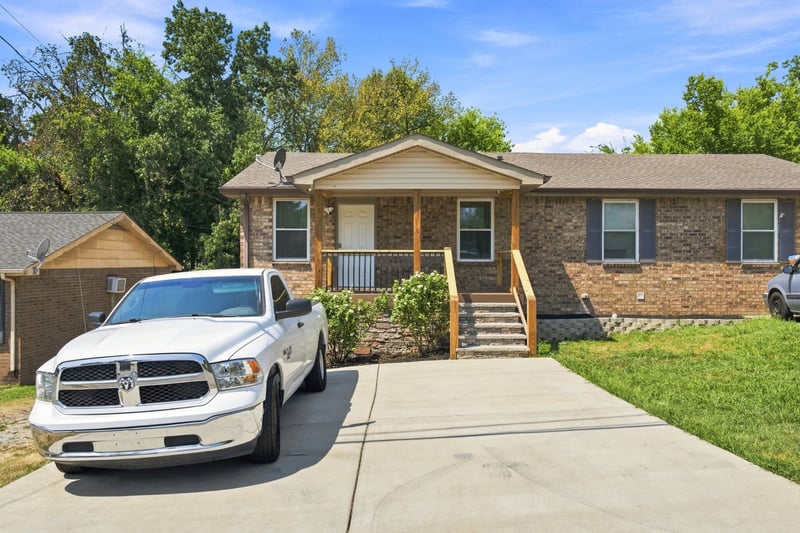 4637 Forest Ridge Dr, Hermitage, TN 37076