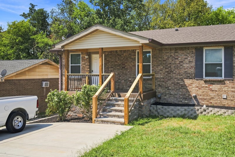4637 Forest Ridge Dr, Hermitage, TN 37076