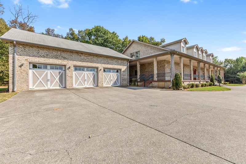2100 Corinth Rd, Mount Juliet, TN 37122