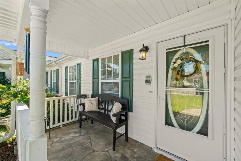 72 Limestone Dr, Rossville, GA 30741