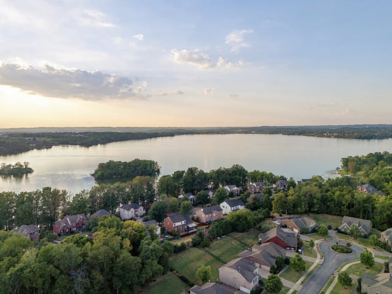 105 Lighthouse Cir, Hendersonville, TN 37075