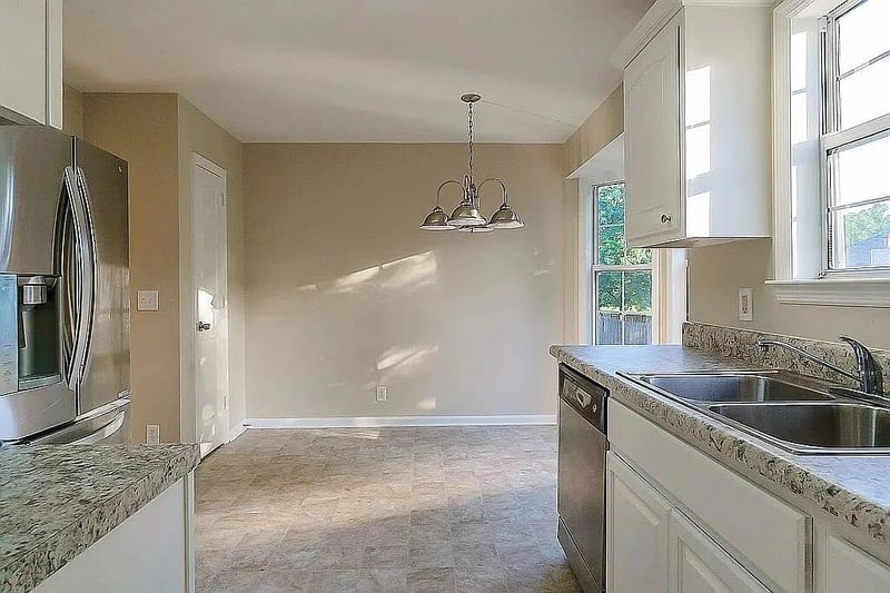 2589 Milton Ln, Thompsons Station, TN 37179