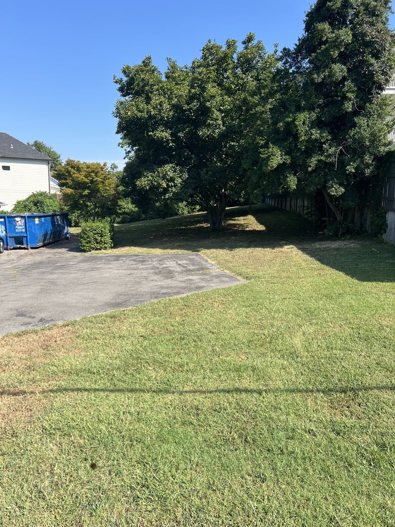 951 Caldwell Ln, Nashville, TN 37204