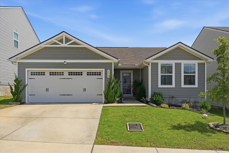 3060 Sapgate Ln, Nashville, TN 37207