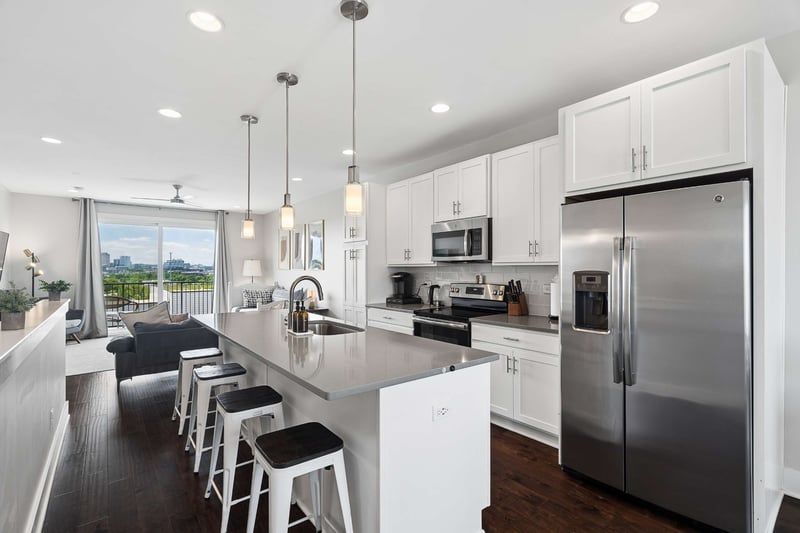 68 Fern Ave, Nashville, TN 37207
