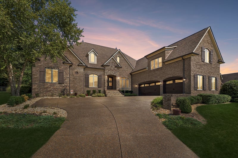 215 Higginson Pl S, Gallatin, TN 37066