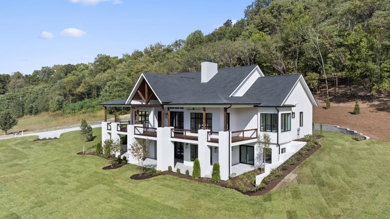 1907 Sedberry Rd, Thompsons Station, TN 37179