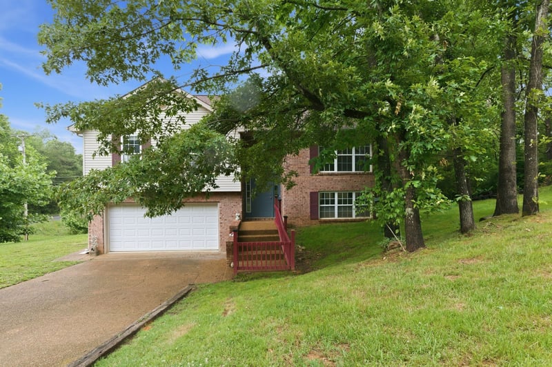 7500 Cherokee Hills Rd, Fairview, TN 37062