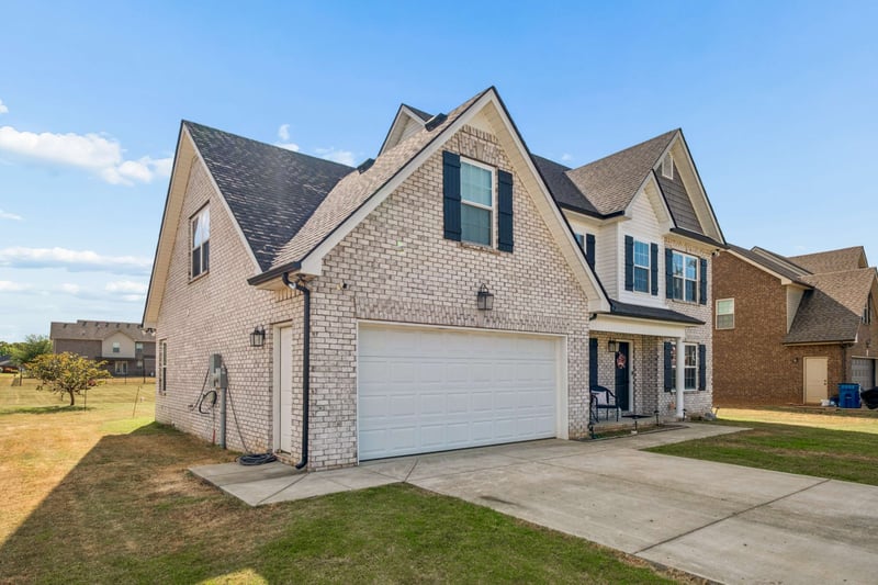 2922 Dusenburg Dr, Christiana, TN 37037
