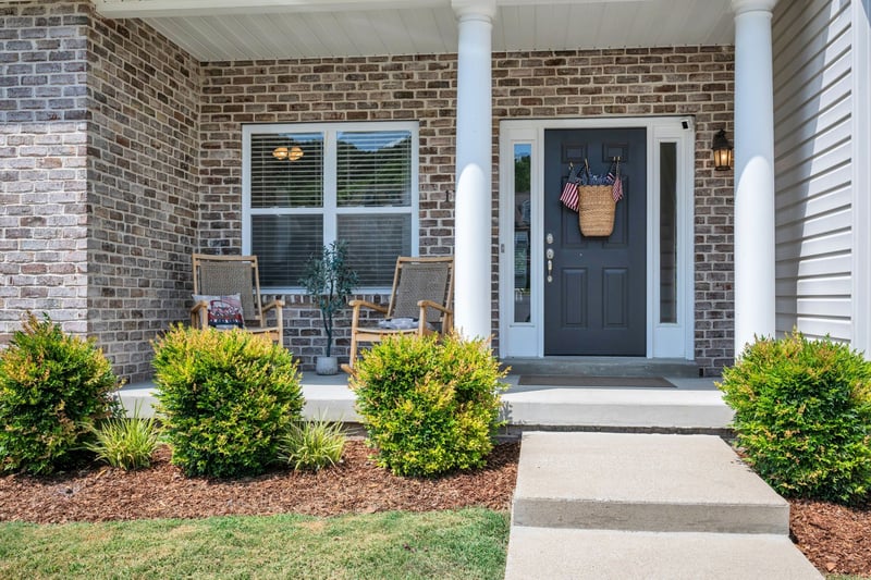 171 Avalon Dr #E-23, Kingston Springs, TN 37082