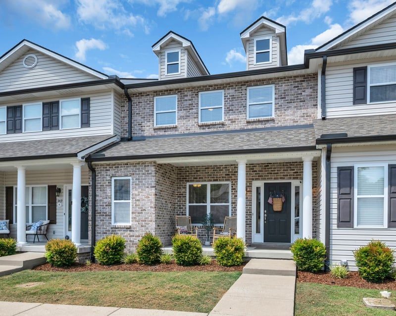 171 Avalon Dr #E-23, Kingston Springs, TN 37082