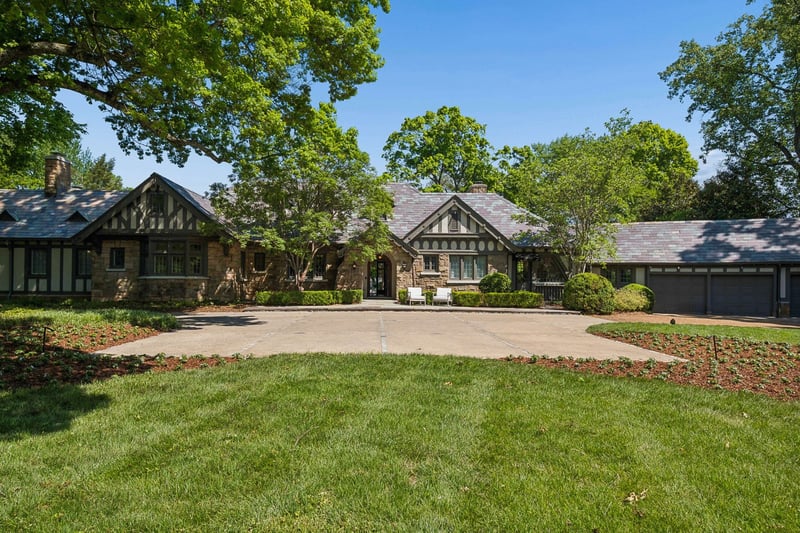 3800 Woodlawn Dr, Nashville, TN 37215