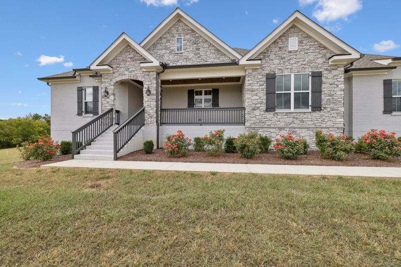 790 Mt Olivet Rd, Columbia, TN 38401