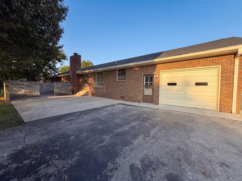 706 Windmere Dr, Lebanon, TN 37090