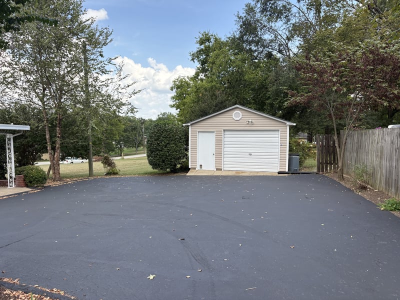 716 N Graycroft Ave, Madison, TN 37115