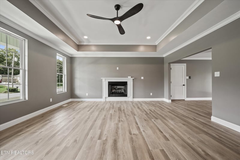 441 Dairy Ln, Lenoir City, TN 37772