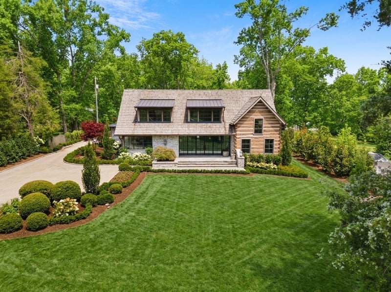 6230 Bresslyn Rd, Nashville, TN 37205