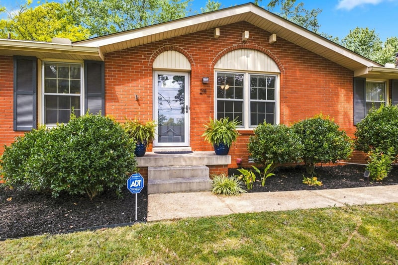 211 Blue Ridge Dr, Old Hickory, TN 37138