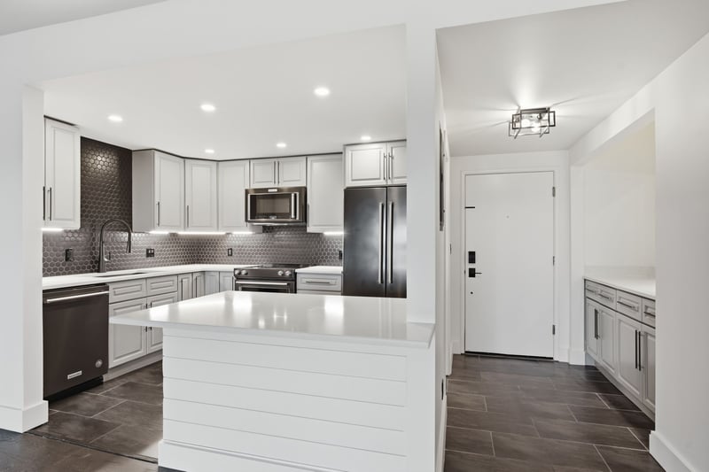 6666 Brookmont Ter #1102, Nashville, TN 37205